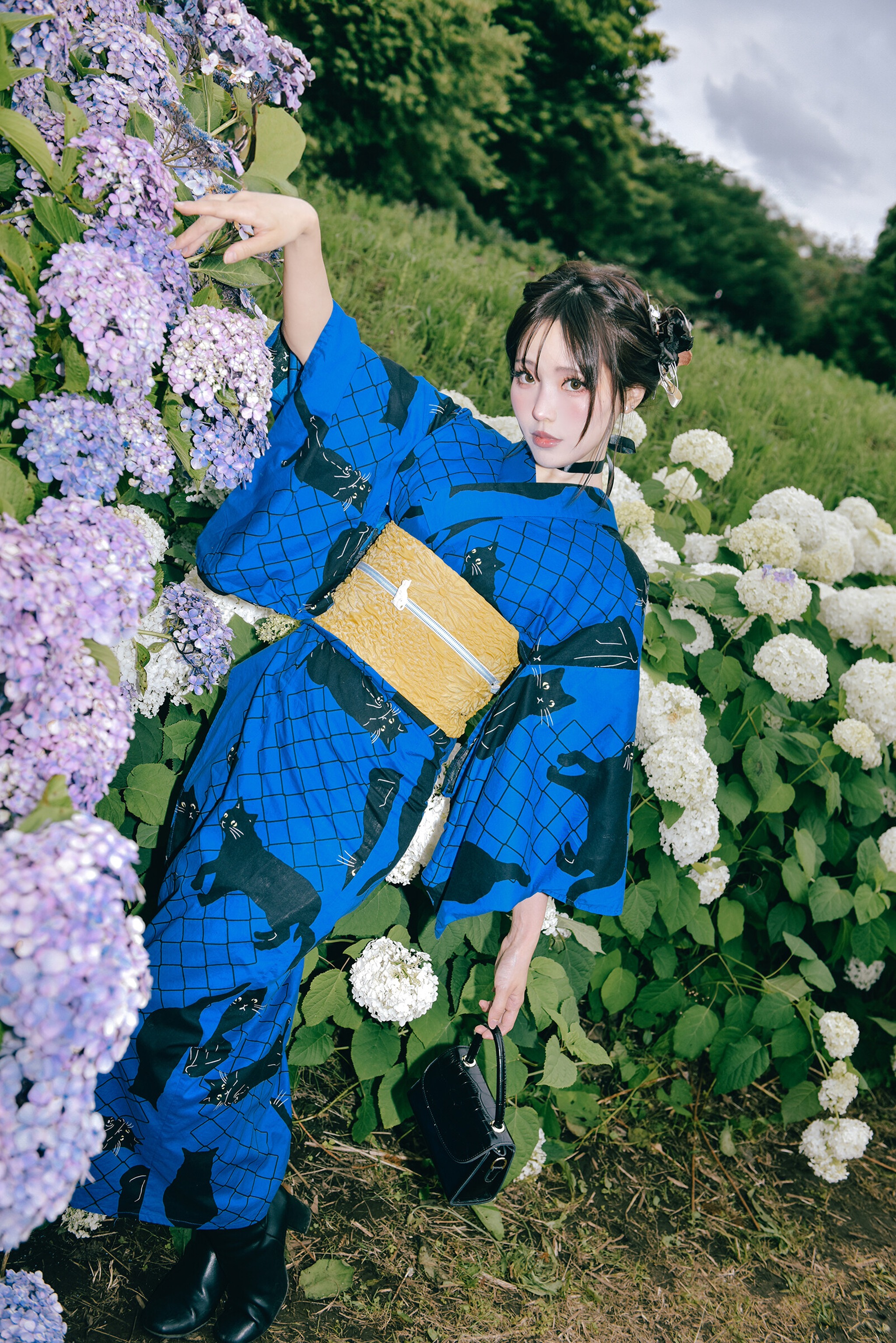 ElyEE子 - NO.217 2025年06月订阅合集 [105P11V]-XikXak